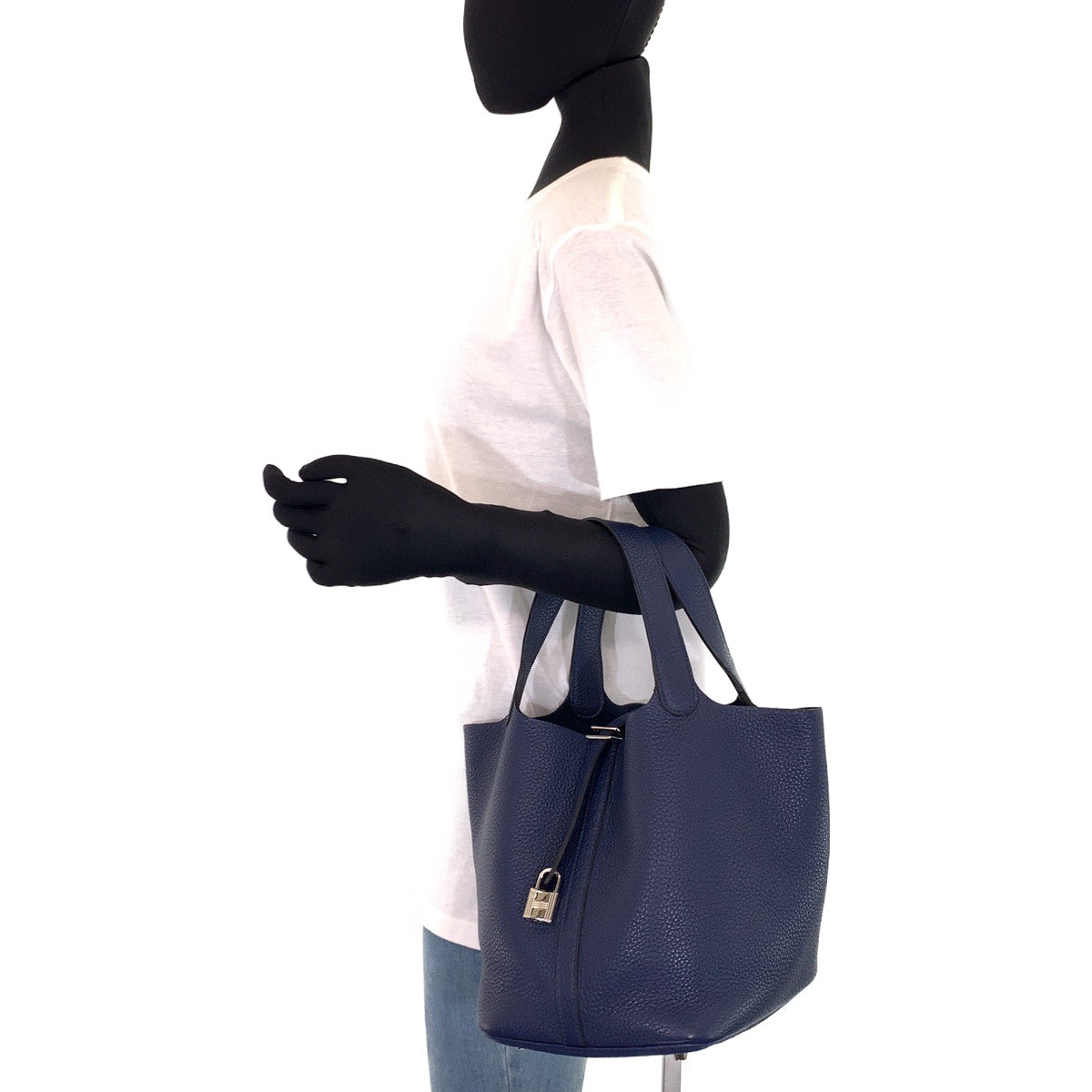 A-098
HERMES エルメス ピコタンロックMM ブルーサフィール ネイビー  紺 シルバー金具 トリヨンクレマンス トートバッグ ハンドバッグ R刻印  レディース