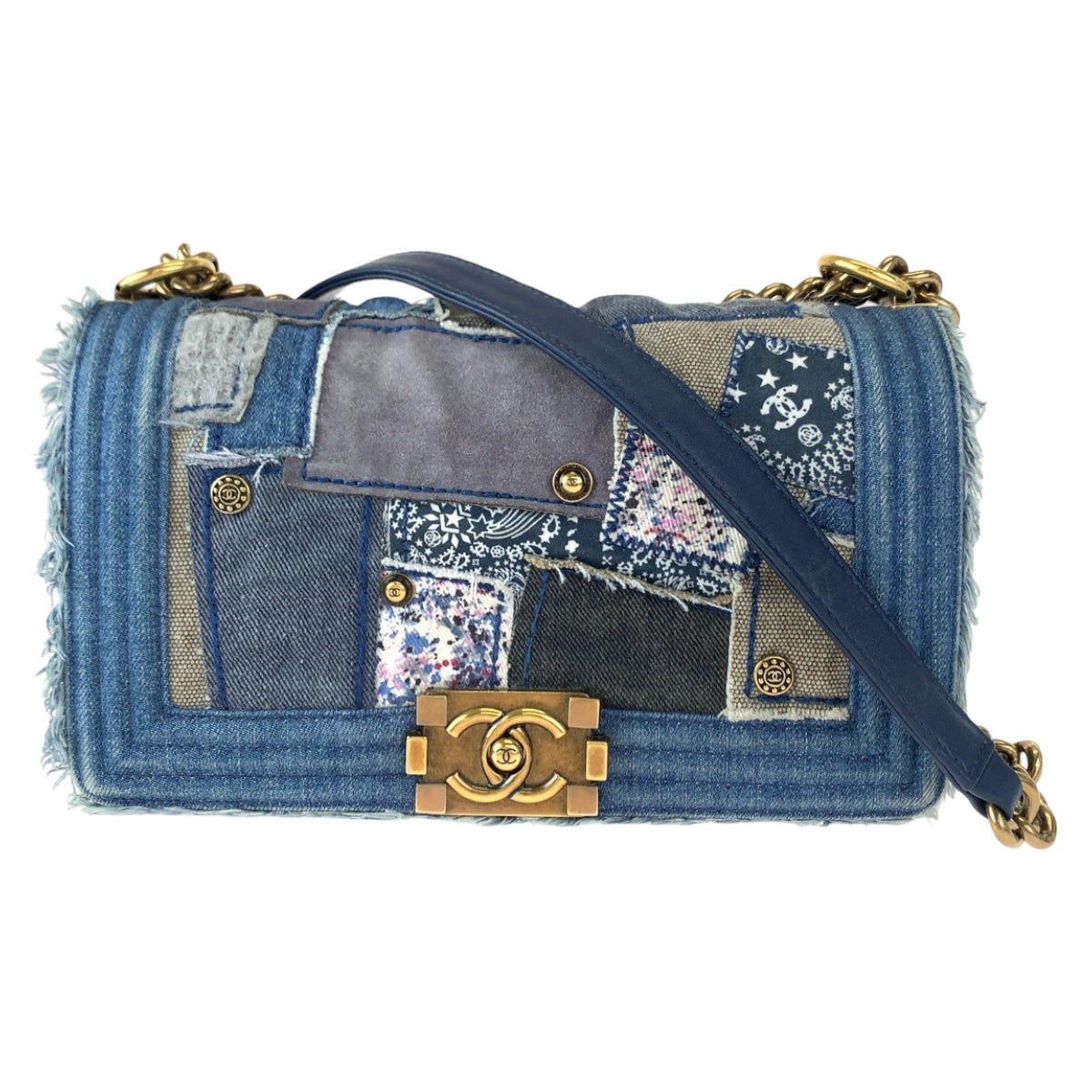 H-00189
CHANEL シャネル ボーイシャネル ココマーク パッチワーク ブルー 青 ゴールド金具 デニム チェーンショルダーバッグ  レディース