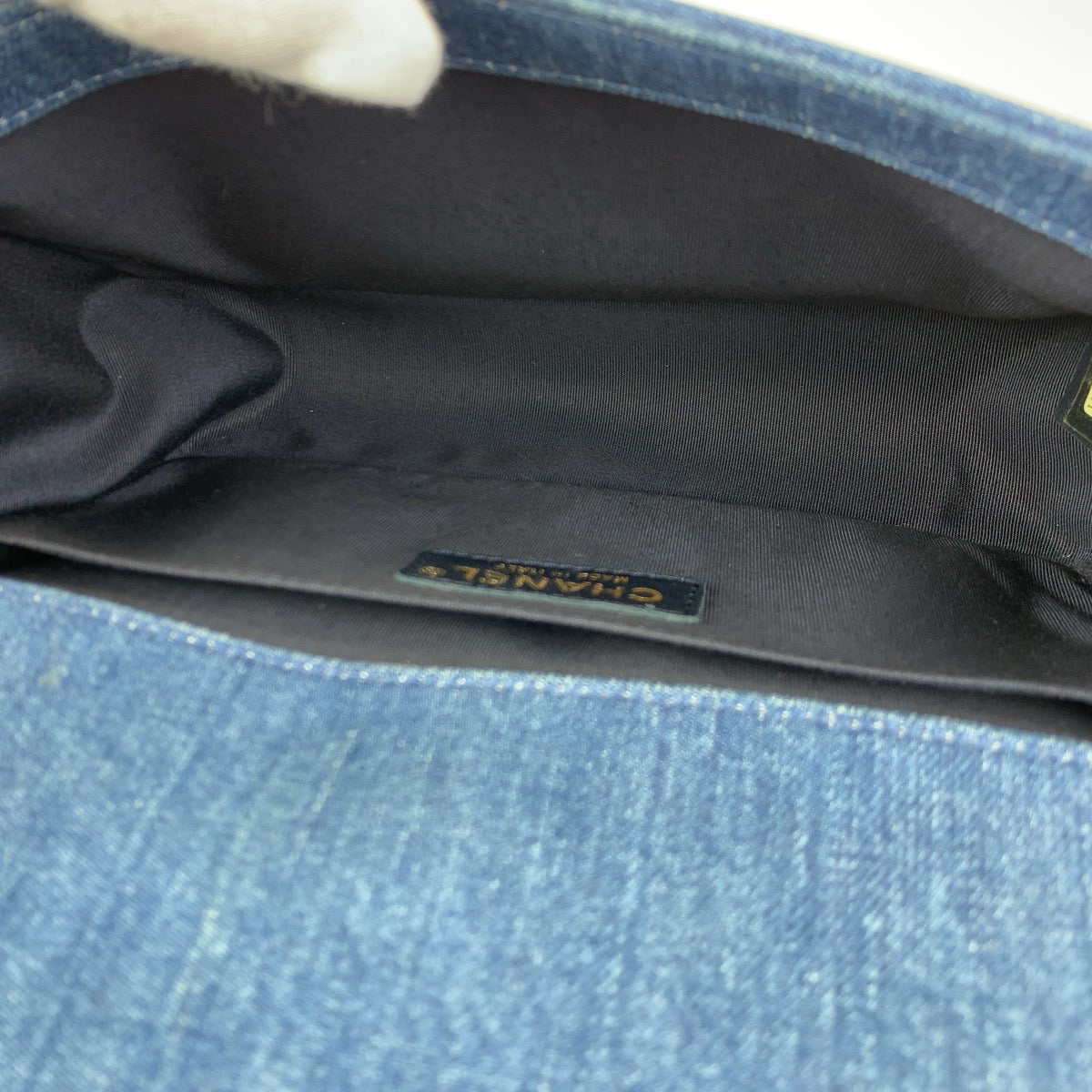 H-00189
CHANEL シャネル ボーイシャネル ココマーク パッチワーク ブルー 青 ゴールド金具 デニム チェーンショルダーバッグ  レディース