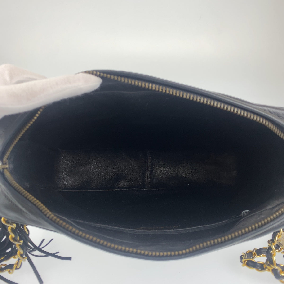 10207
CHANEL シャネル ヴィンテージ マトラッセ ココマーク フリンジ ブラック 黒 ゴールド金具 ラムスキン ダブルチェーンショルダーバッグ  レディース