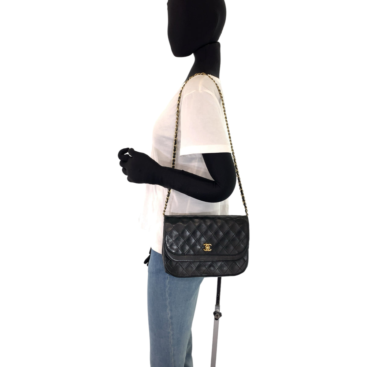 H-00304
CHANEL シャネル マトラッセ ダブルフラップ ココマーク ターンロック ブラック 黒 ゴールド金具 ラムスキン チェーンショルダーバッグ 肩掛け  レディース