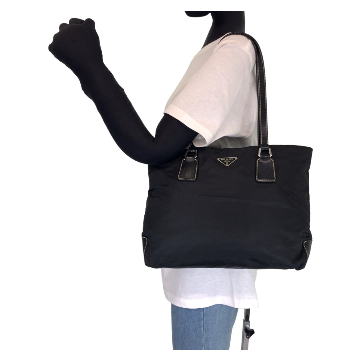 C-113
PRADA プラダ テスート ブラック 黒 シルバー金具 ナイロン トートバッグ 肩掛けショルダー  レディース