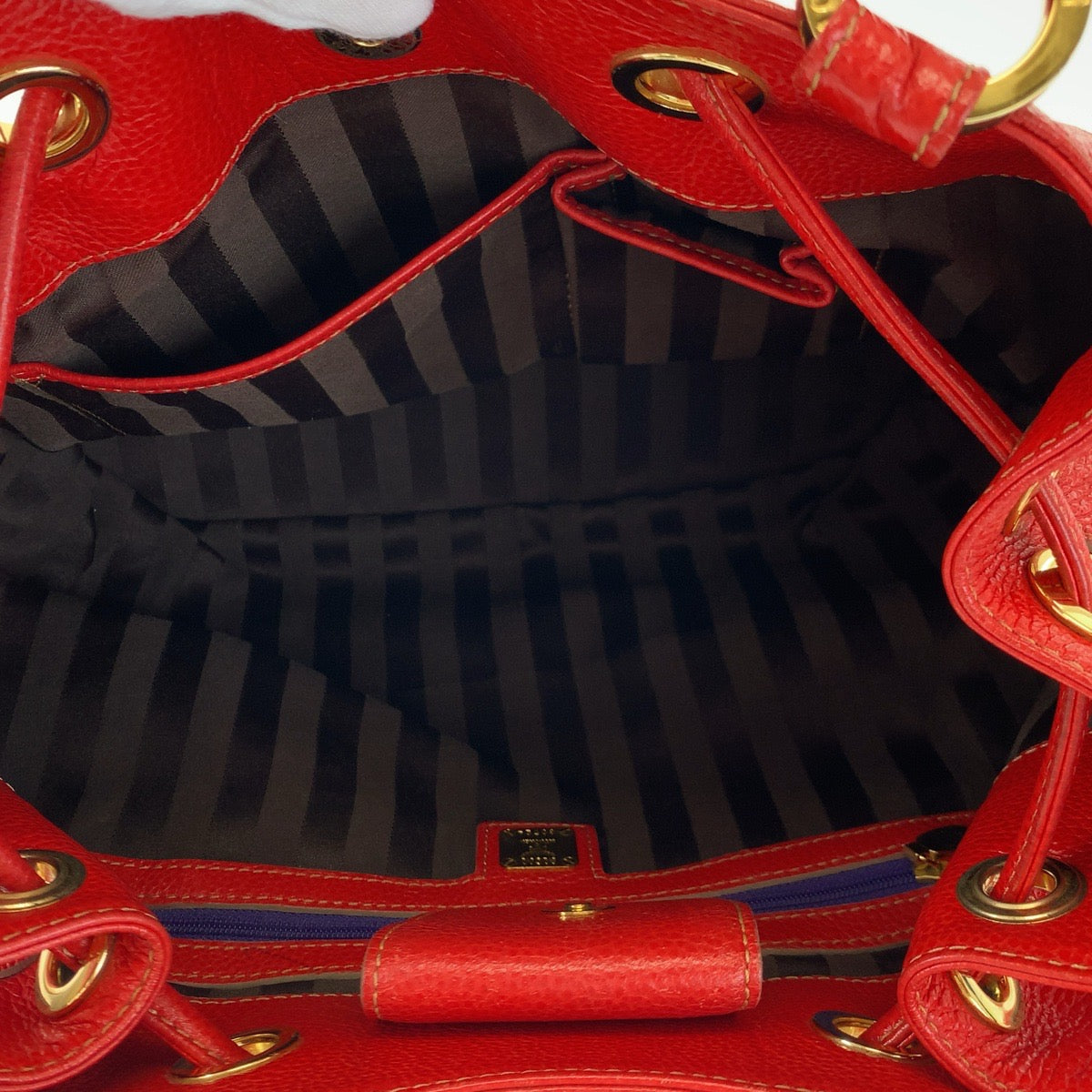 H-00307
MCM エム・シー・エム タッセル レッド 赤 ゴールド金具 レザー ショルダーバッグ ハンドバッグ 2way  レディース