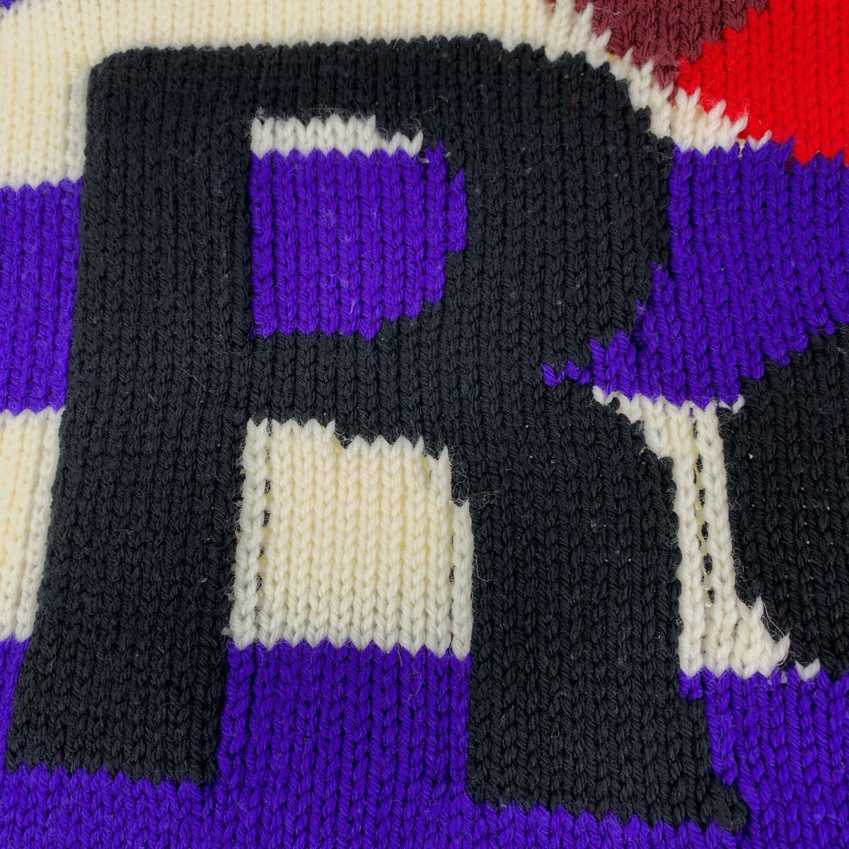 H-00316
RAF SIMONS ラフシモンズ サイズ1 男女兼用 ホワイト 白 パープル 紫 ウール セーター ニット  レディース