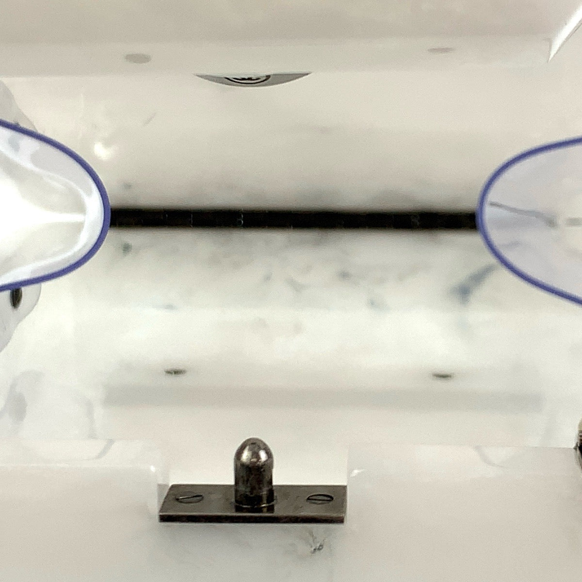 10249
CHANEL シャネル 大理石柄 2016Paris-Roma N°5 Parfume Bottle ミニバッグ ホワイト オフホワイト シルバー金具 プラスチック ボトルバッグ チェーンショルダーバッグ バニティバッグ  レディース A1500