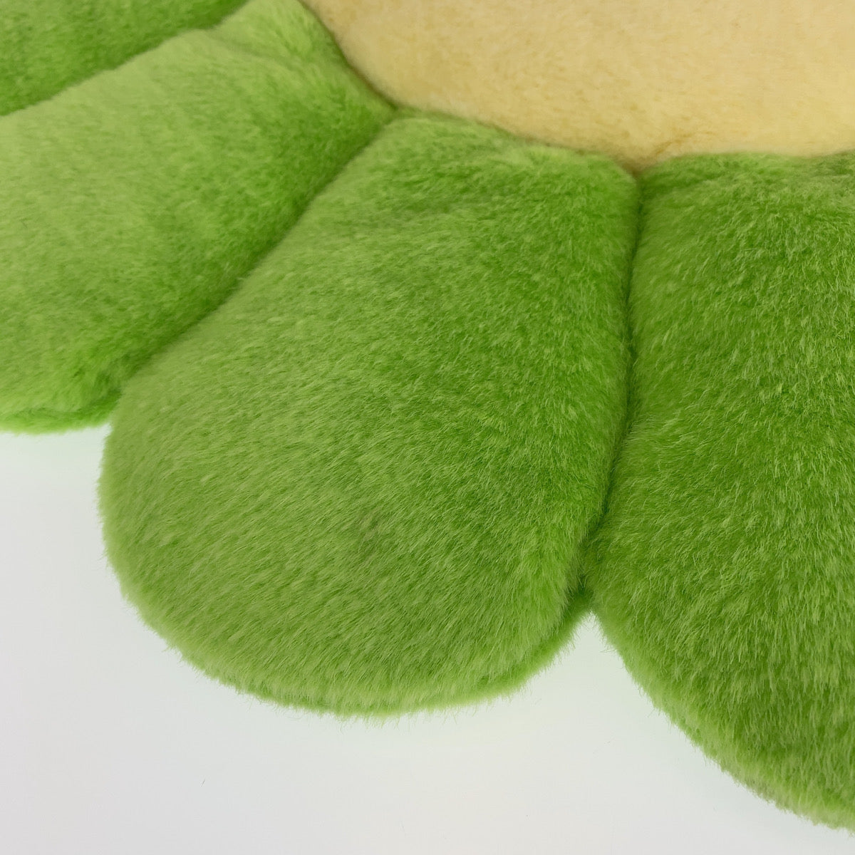 10255
カイカイキキ kaikaikiki 村上隆 マルチカラー 黄緑 コットン フラワークッション ピロー  レディース