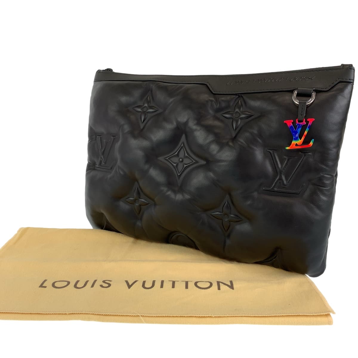 H-00377
LOUIS VUITTON ルイヴィトン モノグラム ポシェット A4 ノワール ブラック 黒 マルチカラー ラムスキン M68775 クラッチバッグ セカンドバッグ  メンズ