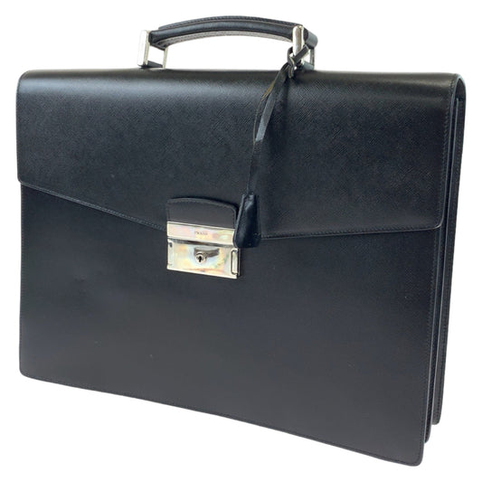 H-00378
PRADA プラダ サフィアーノ ブラック 黒 シルバー金具 レザー ビジネスバッグ ブリーフケース 書類かばん  メンズ