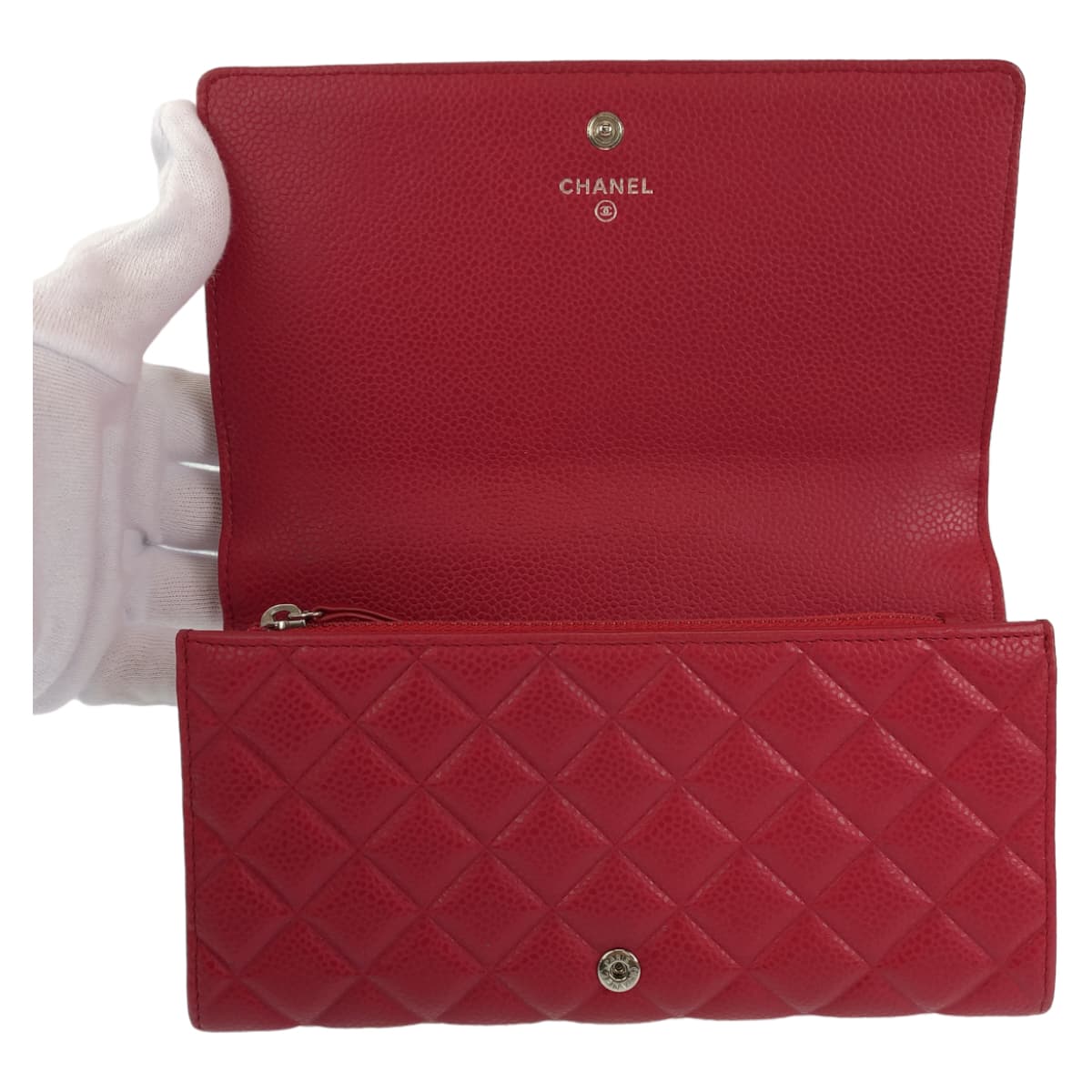 10284
CHANEL シャネル マトラッセ ココマーク レッド シルバー金具 キャビアスキン 長財布 ロングウォレット  レディース