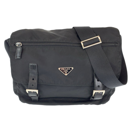 H-00422
PRADA プラダ テスート ブラック 黒 シルバー金具 ナイロン ショルダーバッグ 斜め掛け  メンズ