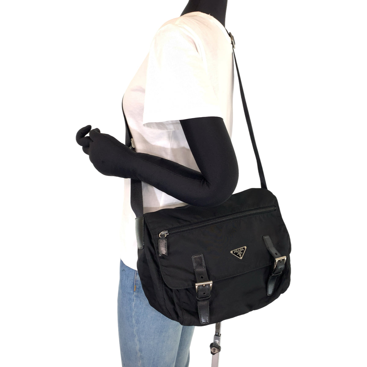 H-00422
PRADA プラダ テスート ブラック 黒 シルバー金具 ナイロン ショルダーバッグ 斜め掛け  メンズ