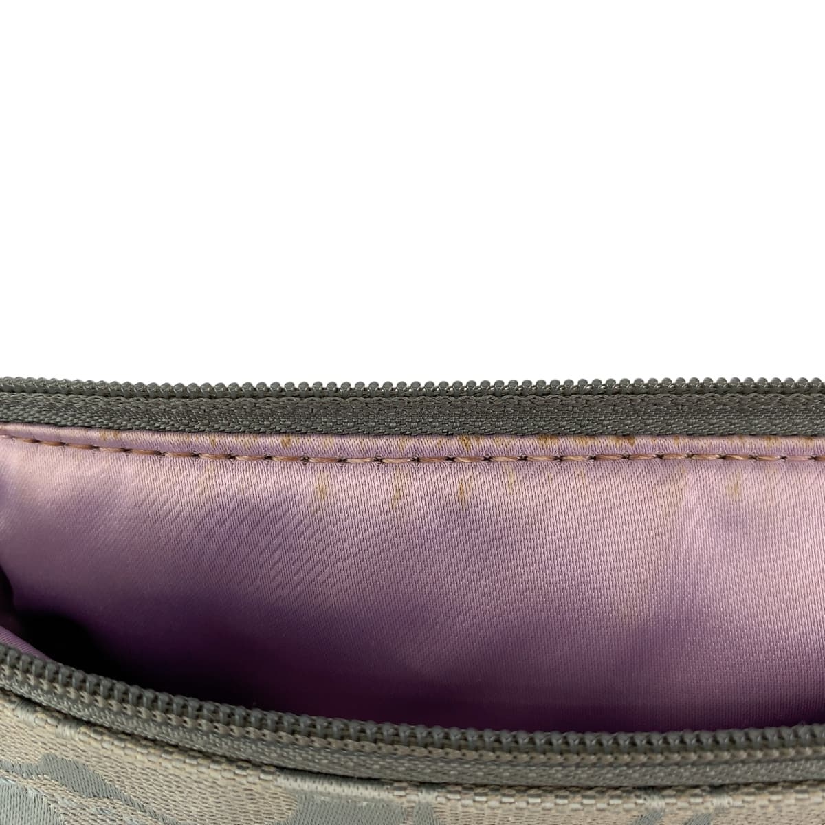 12603
COACH コーチ シグネチャー グレー シルバー金具 キャンバス ショルダーバッグ 斜め掛け可能  レディース