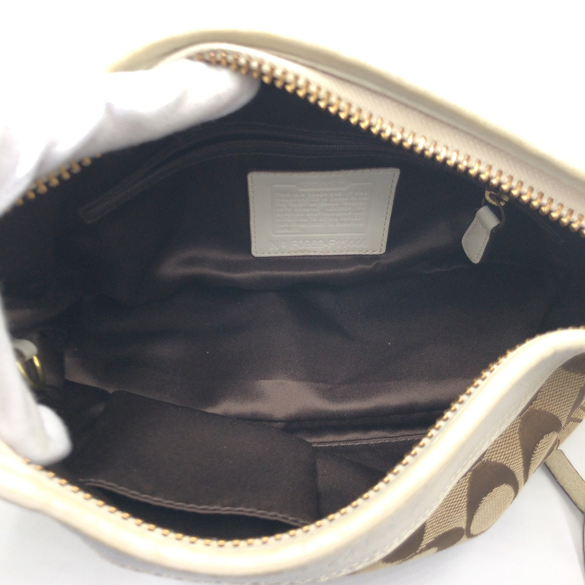 12596
 
COACH Signature Brown White Gold Hardware Canvas F11444 Shoulder Bag Crossbody Bag for Women