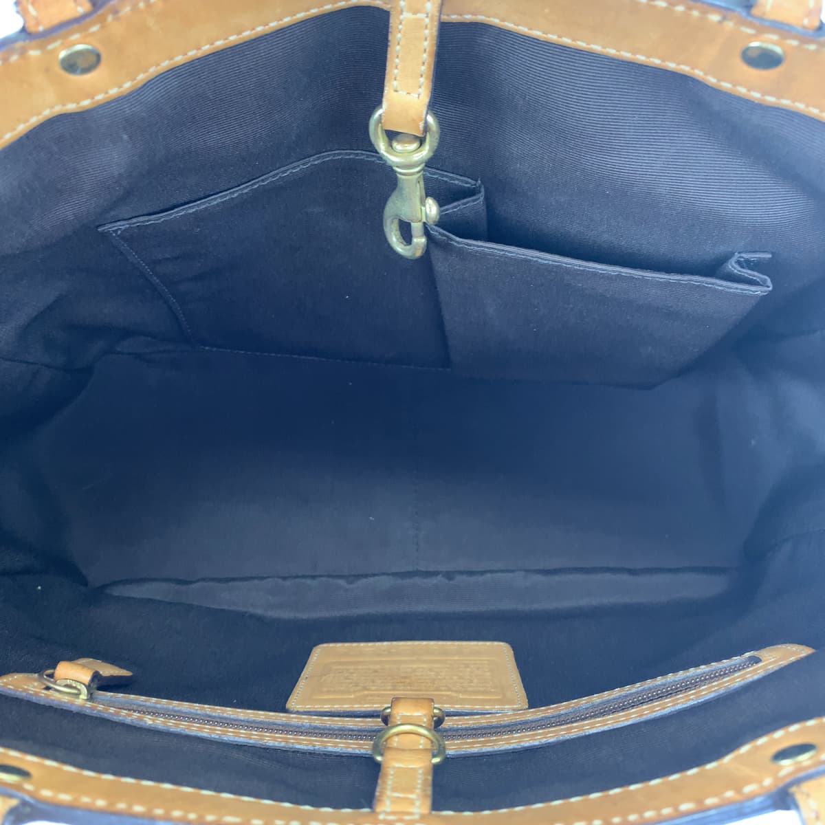 12592
COACH コーチ シグネチャー 型押し ベージュ キャンバス 7874 トートバッグ ハンドバッグ  レディース AB5