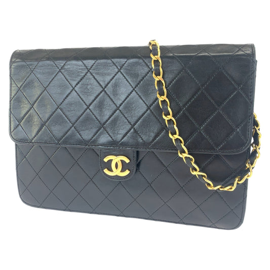 H-00511
CHANEL シャネル ヴィンテージ マトラッセ ココマーク シングルフラップ ブラック 黒 ゴールド金具 キャビアスキン ショルダーバッグ 肩掛け  レディース