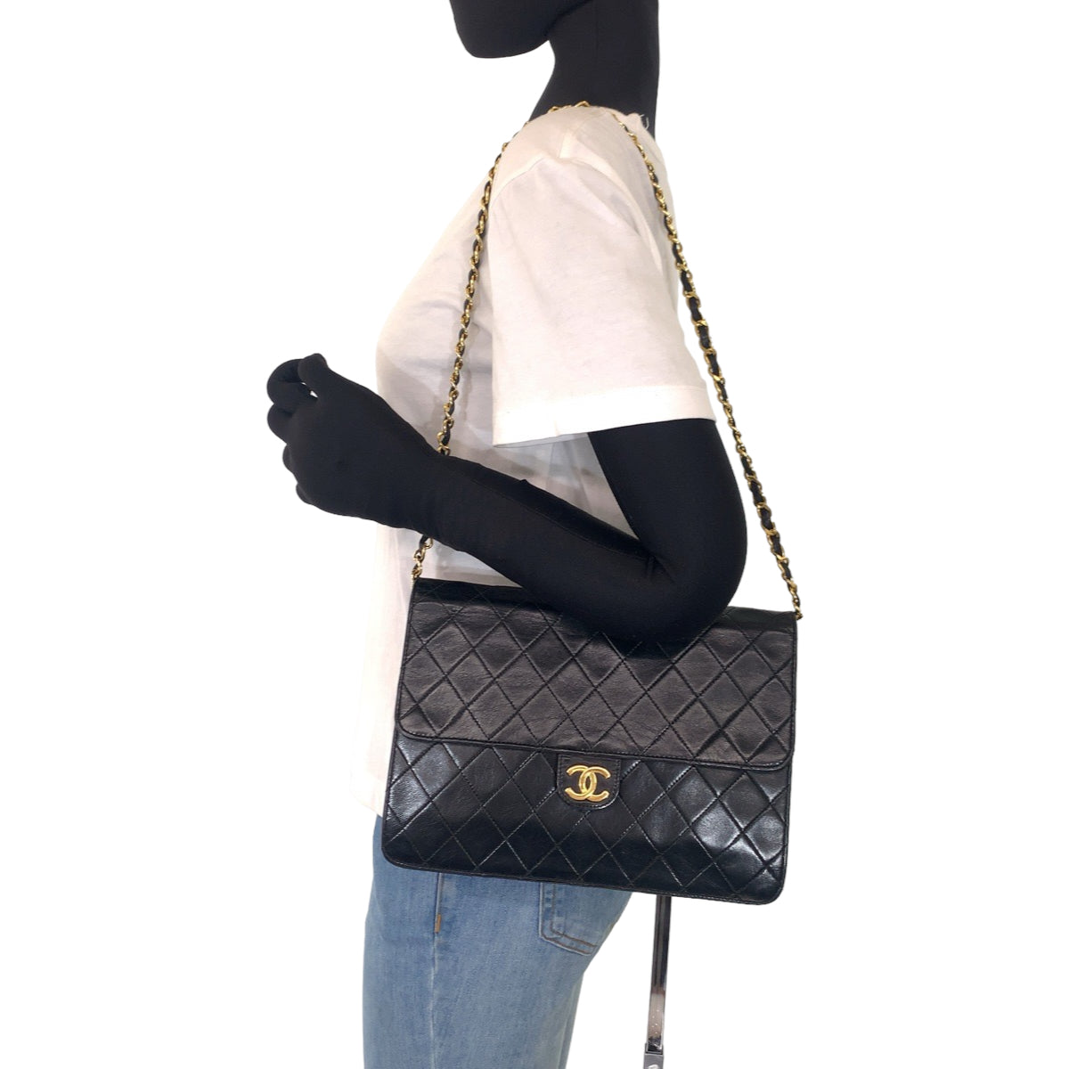 H-00511
CHANEL シャネル ヴィンテージ マトラッセ ココマーク シングルフラップ ブラック 黒 ゴールド金具 キャビアスキン ショルダーバッグ 肩掛け  レディース