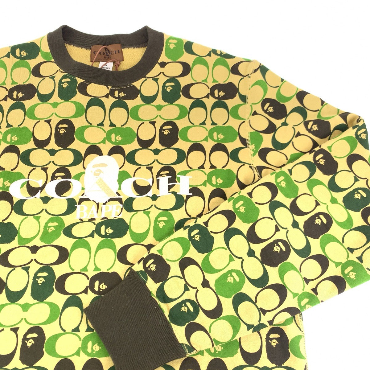 COACH コーチ A BATHING APE ×COACHコラボ サイズXL カーキ マルチカラー カモフラージュ柄 コットン 001swg231901x トレーナー クルーネック  メンズ