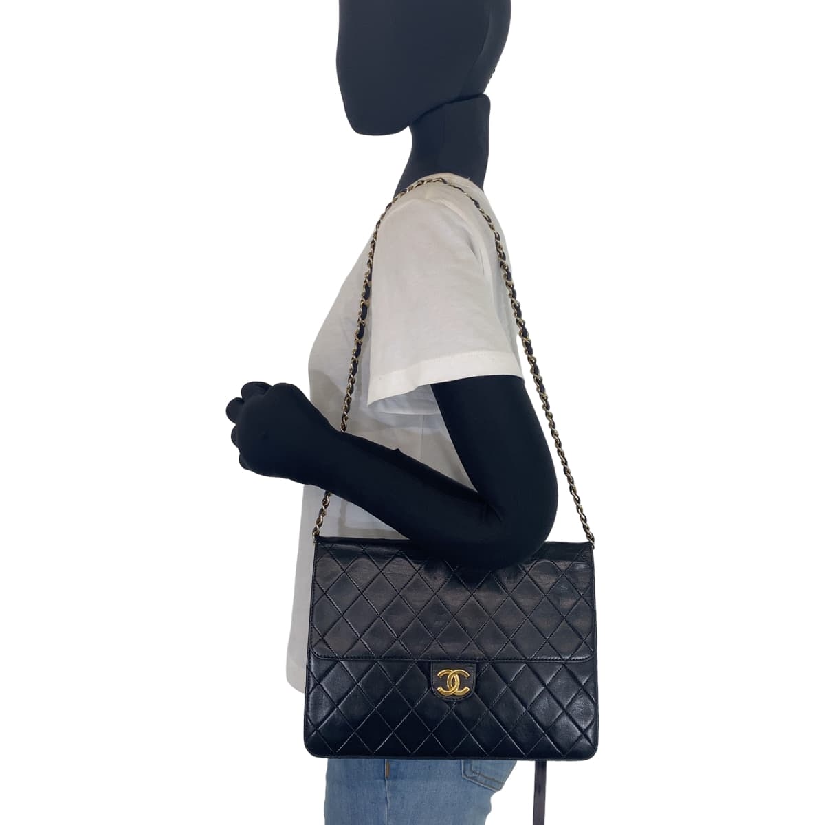 H-00530
CHANEL シャネル マトラッセ ココマーク ブラック 黒 ゴールド金具 レザー ショルダーバッグ 肩掛け  レディース