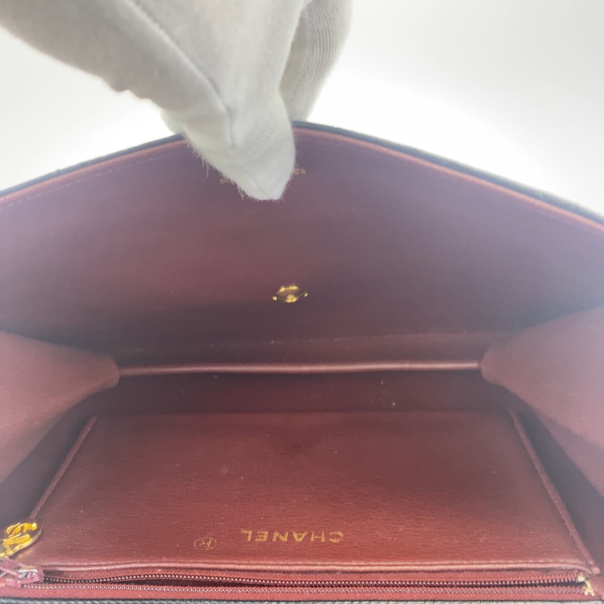 H-00530
CHANEL シャネル マトラッセ ココマーク ブラック 黒 ゴールド金具 レザー ショルダーバッグ 肩掛け  レディース