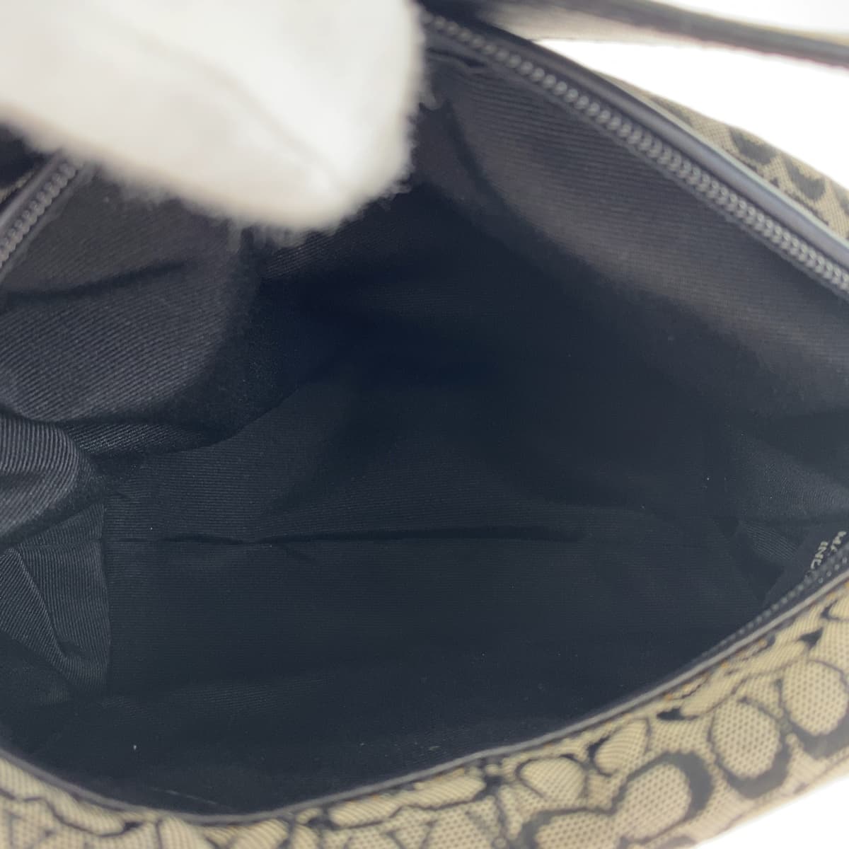 COACH コーチ シグネチャー ブラック 黒 グレー キャンバス ハンドバッグ アクセサリーポーチ  レディース
