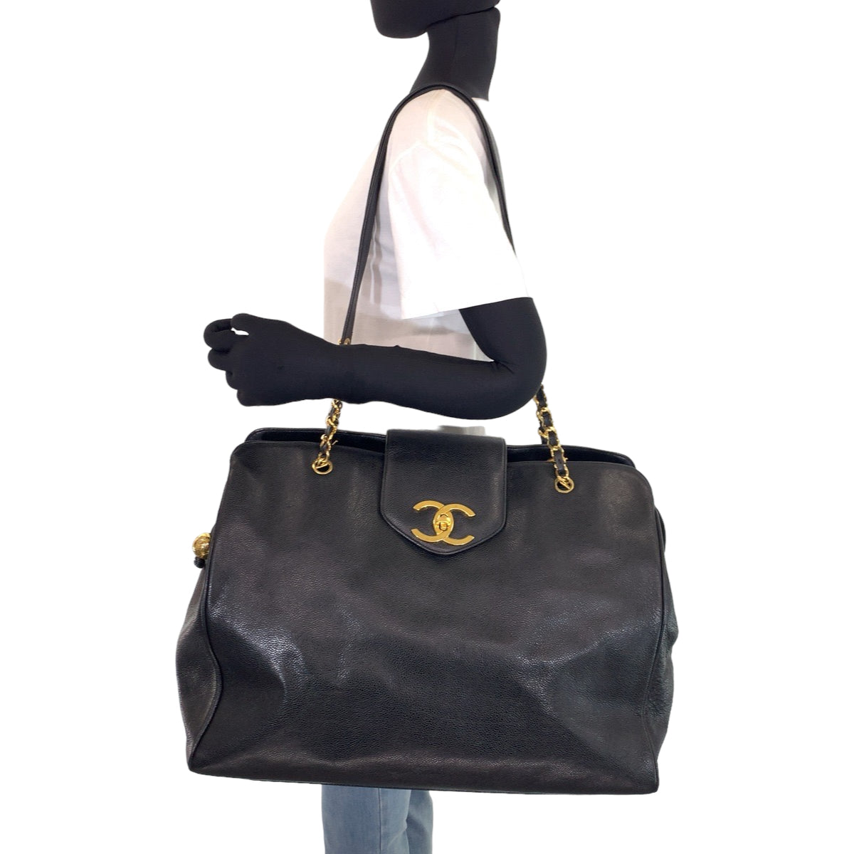 H-00556
CHANEL シャネル ヴィンテージ スーパーモデルバッグ ココマーク ターンロック ブラック 黒 ゴールド金具 キャビアスキン A01992 チェーントートバッグ スーパーモデルバッグ  レディース