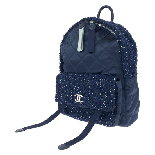 H-00558
CHANEL シャネル マトラッセ ココマーク ネイビー 紺 シルバー金具 ナイロン / ツイード A91964 リュックサック バックパック  レディース