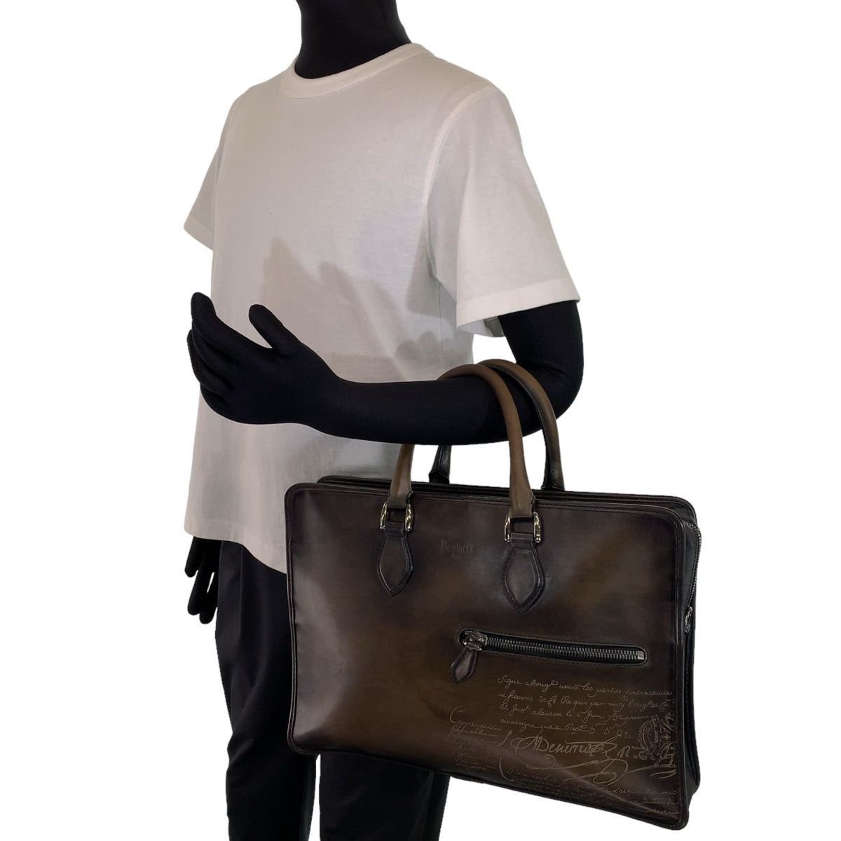 H-00561
Berluti ベルルッティ アンジュール カリグラフィ スクリット ブラウン 茶色 レザー ビジネスバッグ ブリーフケース A4対応  メンズ