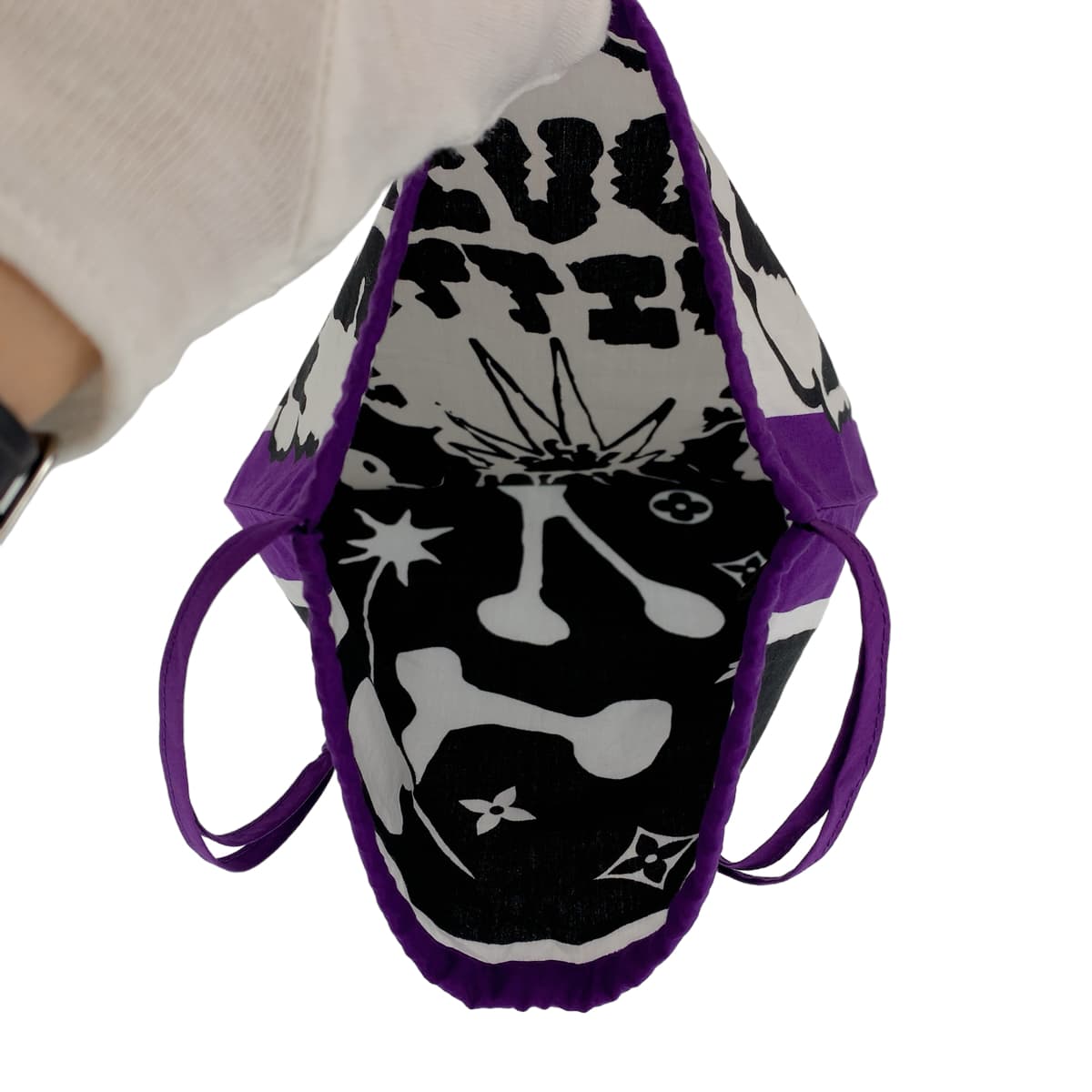 10413
LOUIS VUITTON ルイヴィトン モノグラム リーフ柄 パープル ホワイト グリーン コットン スカーフ ストール バンダナ  メンズ