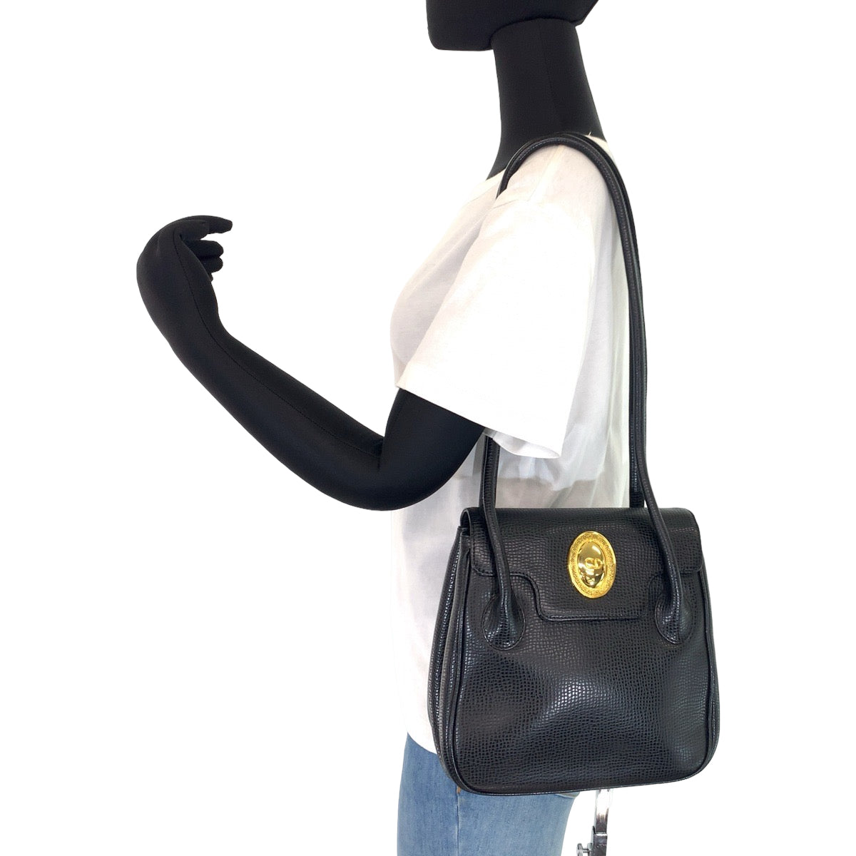H-00623
Dior ディオール ヴィンテージ CDロゴ ブラック 黒 ゴールド金具 レザー ショルダーバッグ 肩掛け  レディース