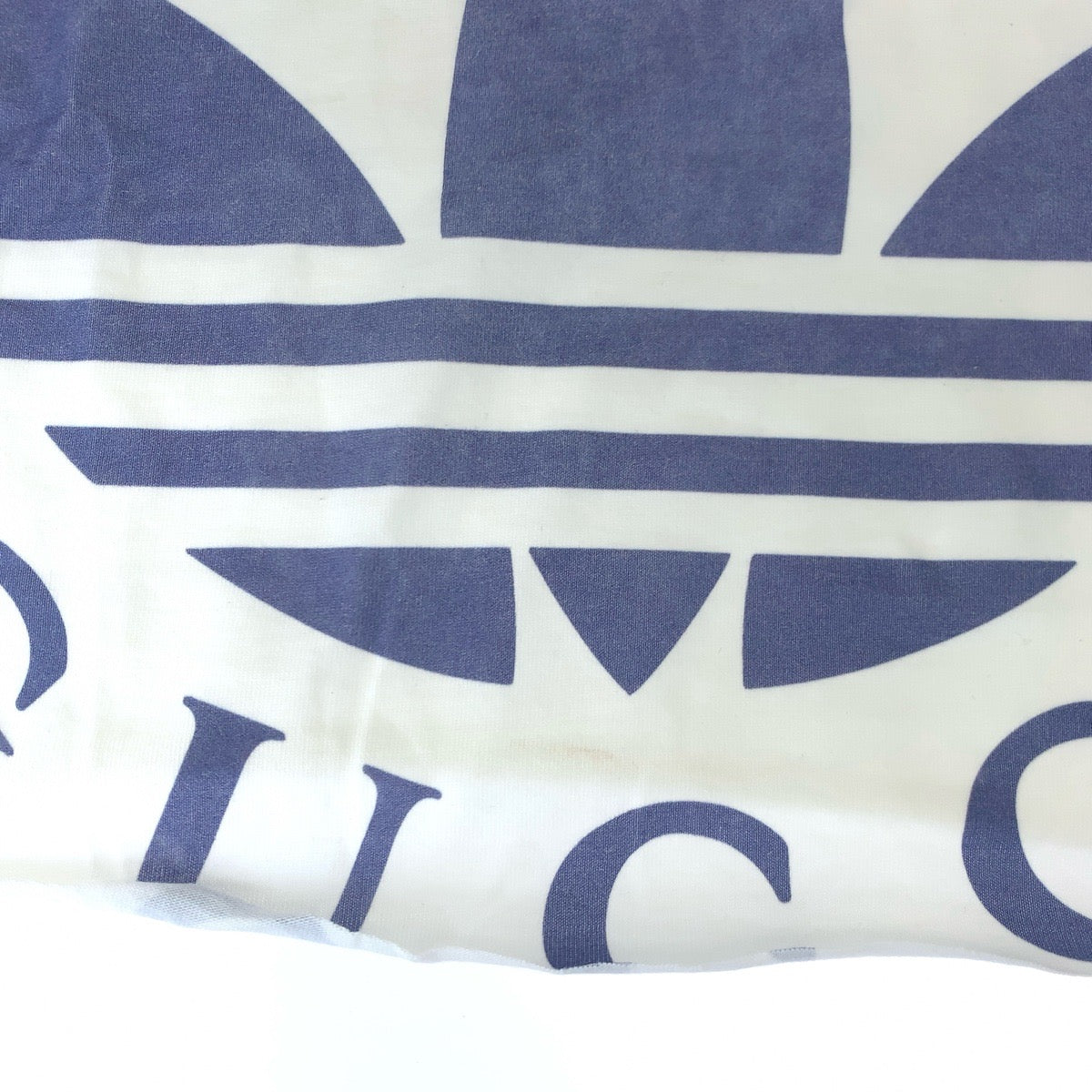 H-00639
GUCCI グッチ GUCCI×adidas 22SS サイズXXS ホワイト 白 レッド 赤 コットン 693637 半袖Tシャツ クロップド  レディース