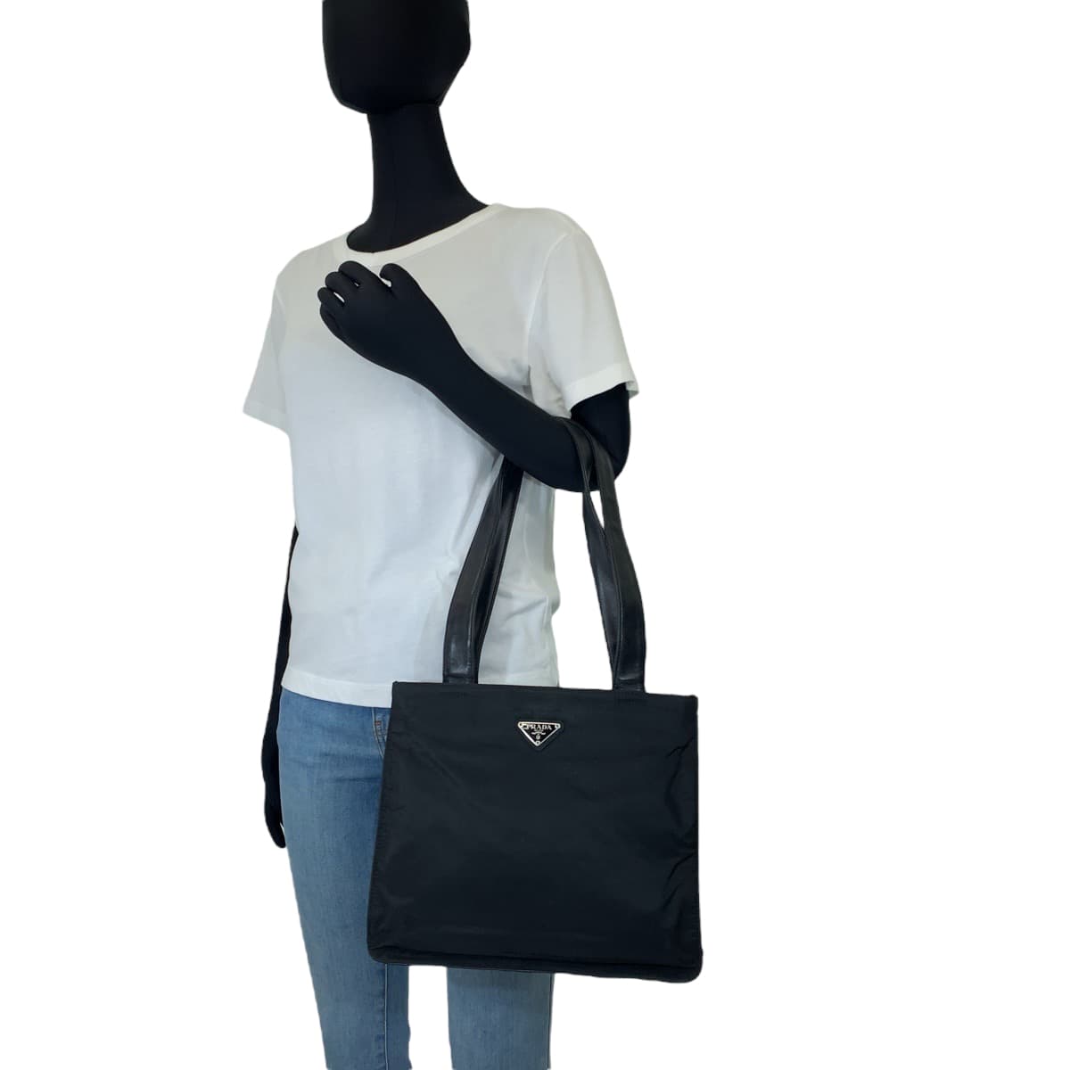 10499
PRADA プラダ テスート 三角ロゴプレート ブラック 黒 ナイロン / レザー トートバッグ ハンドバッグ  レディース