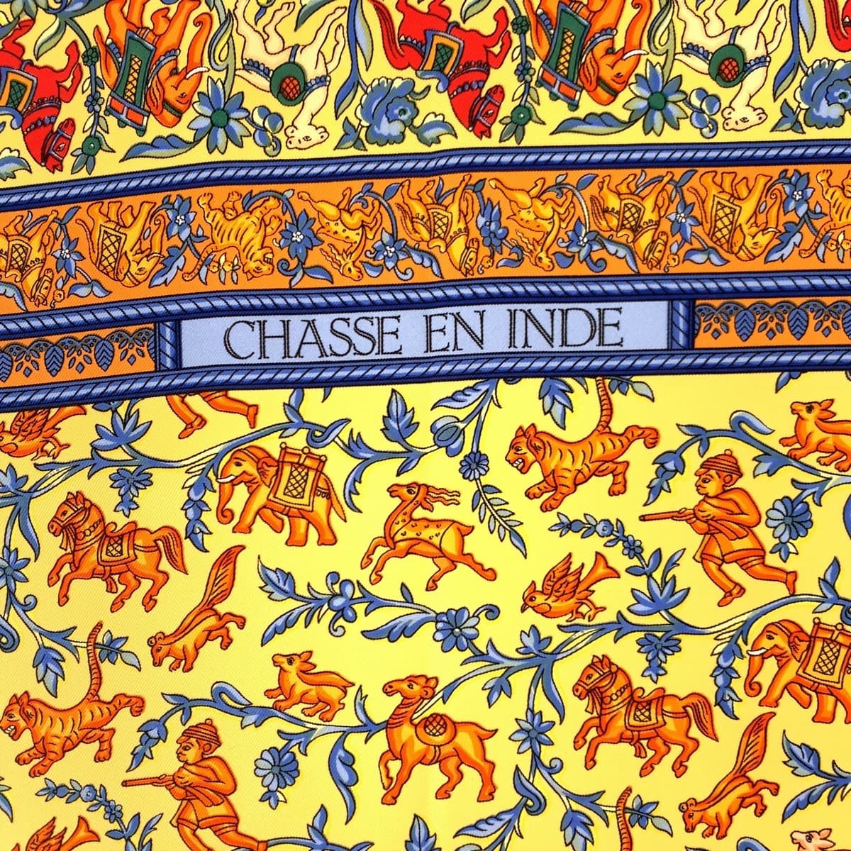 10534
HERMES エルメス インドの狩猟 カレ90 オレンジ シルク スカーフ ストール  レディース