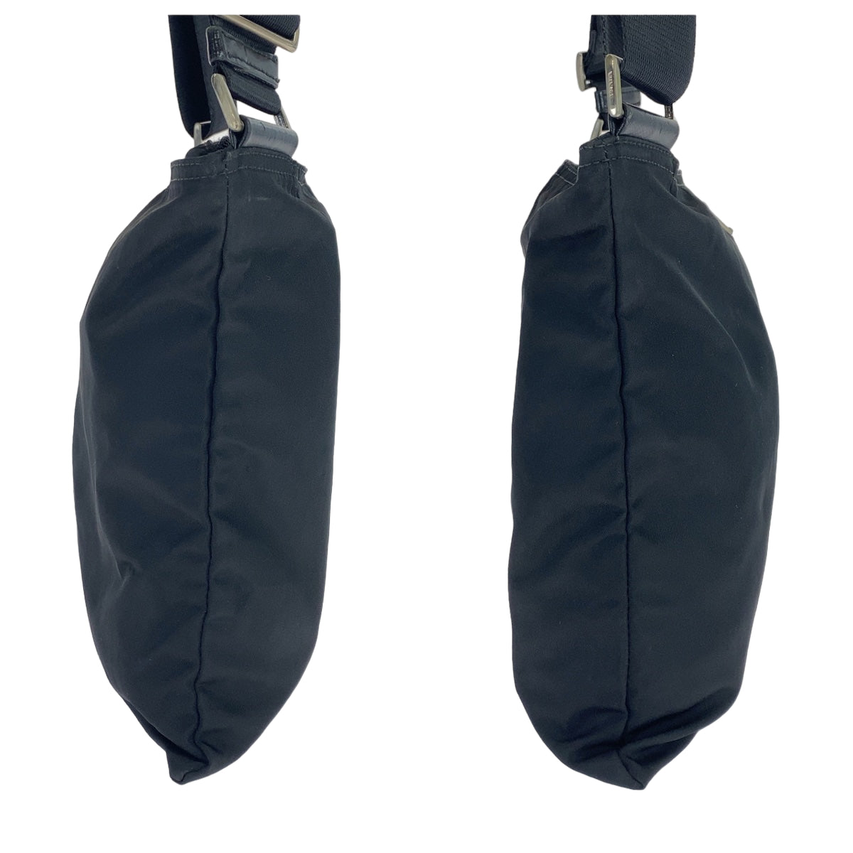 10600
PRADA プラダ テスート 三角ロゴプレート ブラック シルバー金具 ナイロン 斜め掛け ショルダーバッグ メッセンジャーバッグ  メンズ