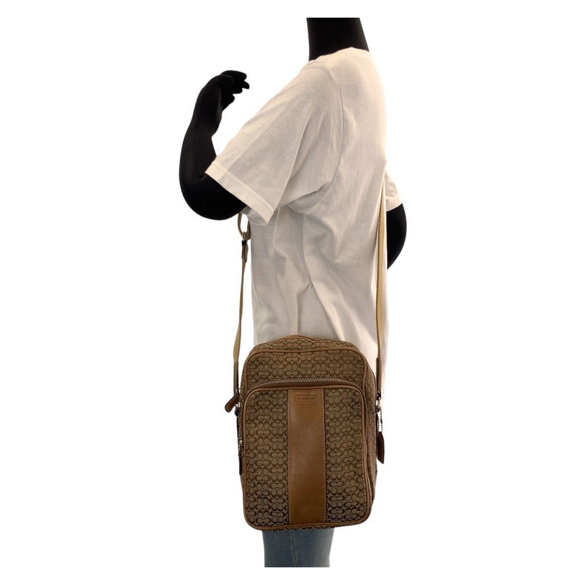 12531
 COACH Signature Brown Beige Silver Hardware Canvas/Leather Crossbody Shoulder Bag Pochette Women's