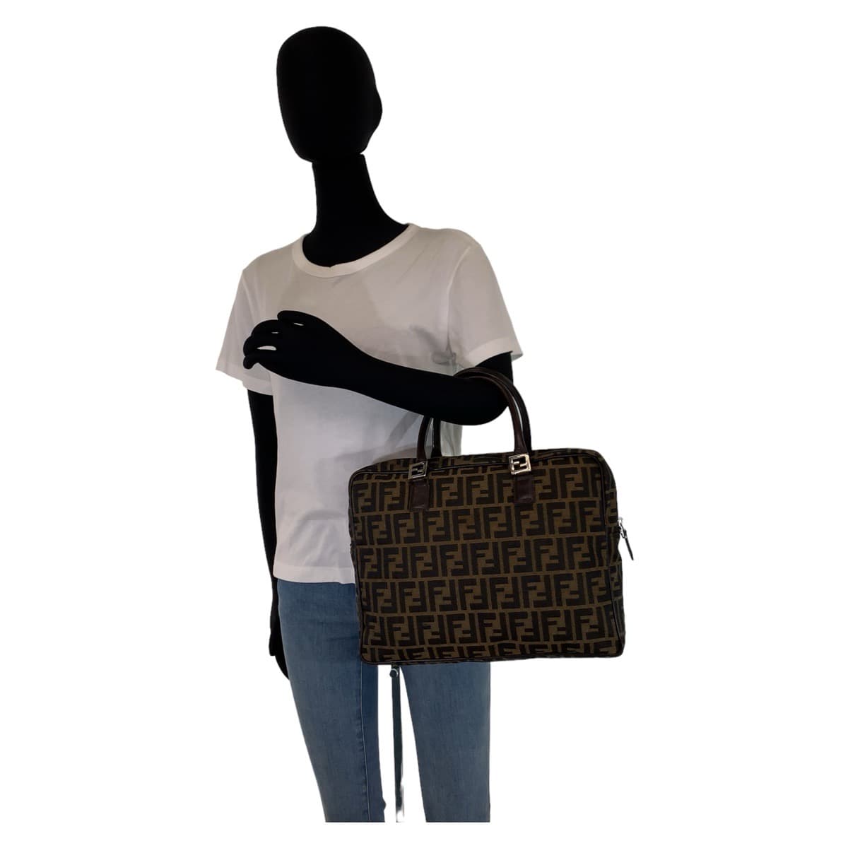 FENDI フェンディ ズッカ ブラウン 茶 シルバー金具 キャンバス / レザー ビジネスバッグ A4対応 男女兼用  メンズ