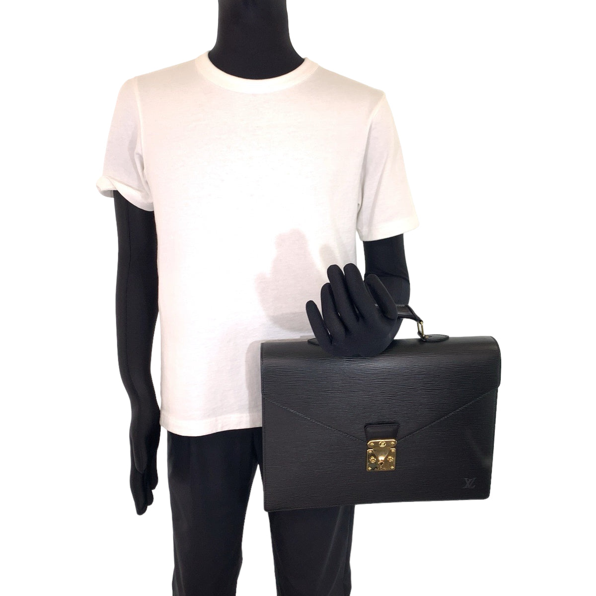 10669
LOUIS VUITTON ルイヴィトン エピ セルヴィエットコンセイエ ブラック 黒 ゴールド金具 エピレザー M54422 ビジネスバッグ ブリーフケース  メンズ