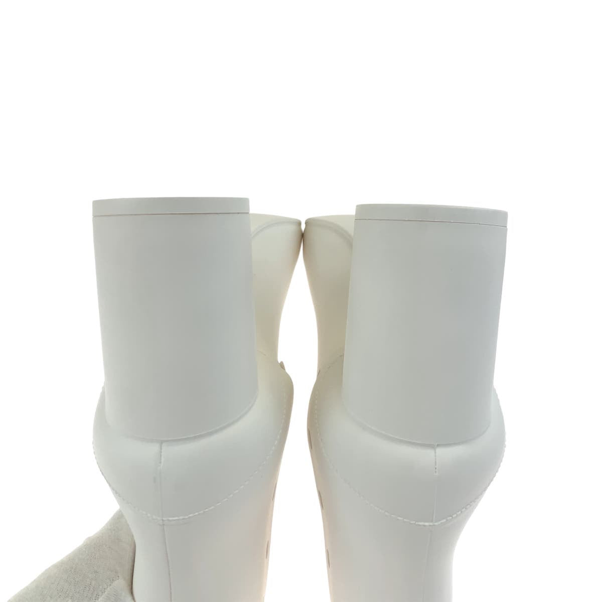 Maison Margiela Size 36 White Rubber S38WU0378 P4365 Boots Tabi Women's