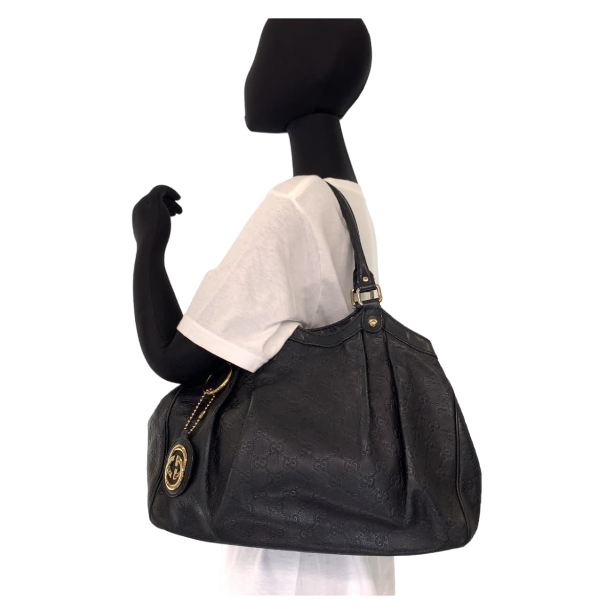 GUCCI グッチ グッチシマ インターロッキング スーキー ブラック 黒 ゴールド金具 レザー 211944 ショルダーバッグ ハンドバッグ  レディース