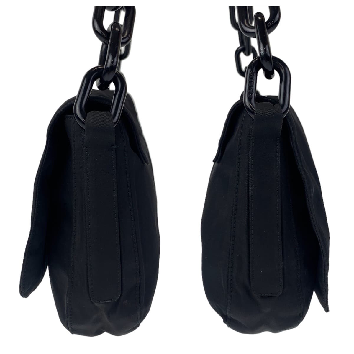 10776
PRADA プラダ テスート ロゴ刺繍 プラチェーン ブラック シルバー金具 ナイロン / プラスチック ショルダーバッグ アクセサリーポーチ  レディース