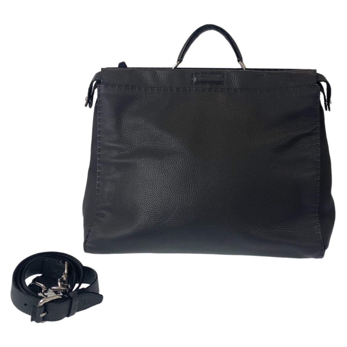 10860
FENDI フェンディ セレリア ピーカブー グレー シルバー金具 レザー ビジネスバッグ A4対応 ショルダーバッグ  メンズ