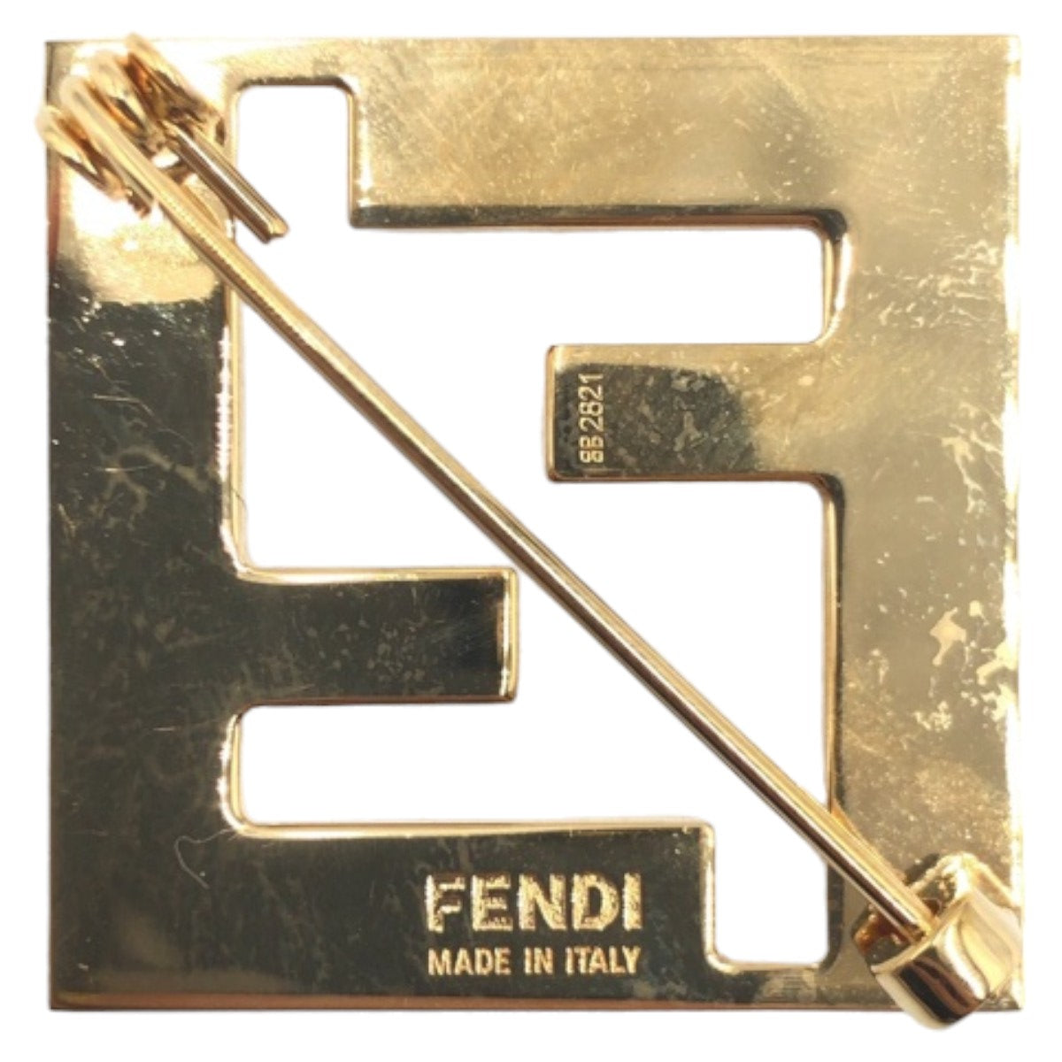 10904
FENDI フェンディ フォーエバー フェンティー FFモチーフ ブラック 黒 ゴールド 金 メタル ブローチ  レディース