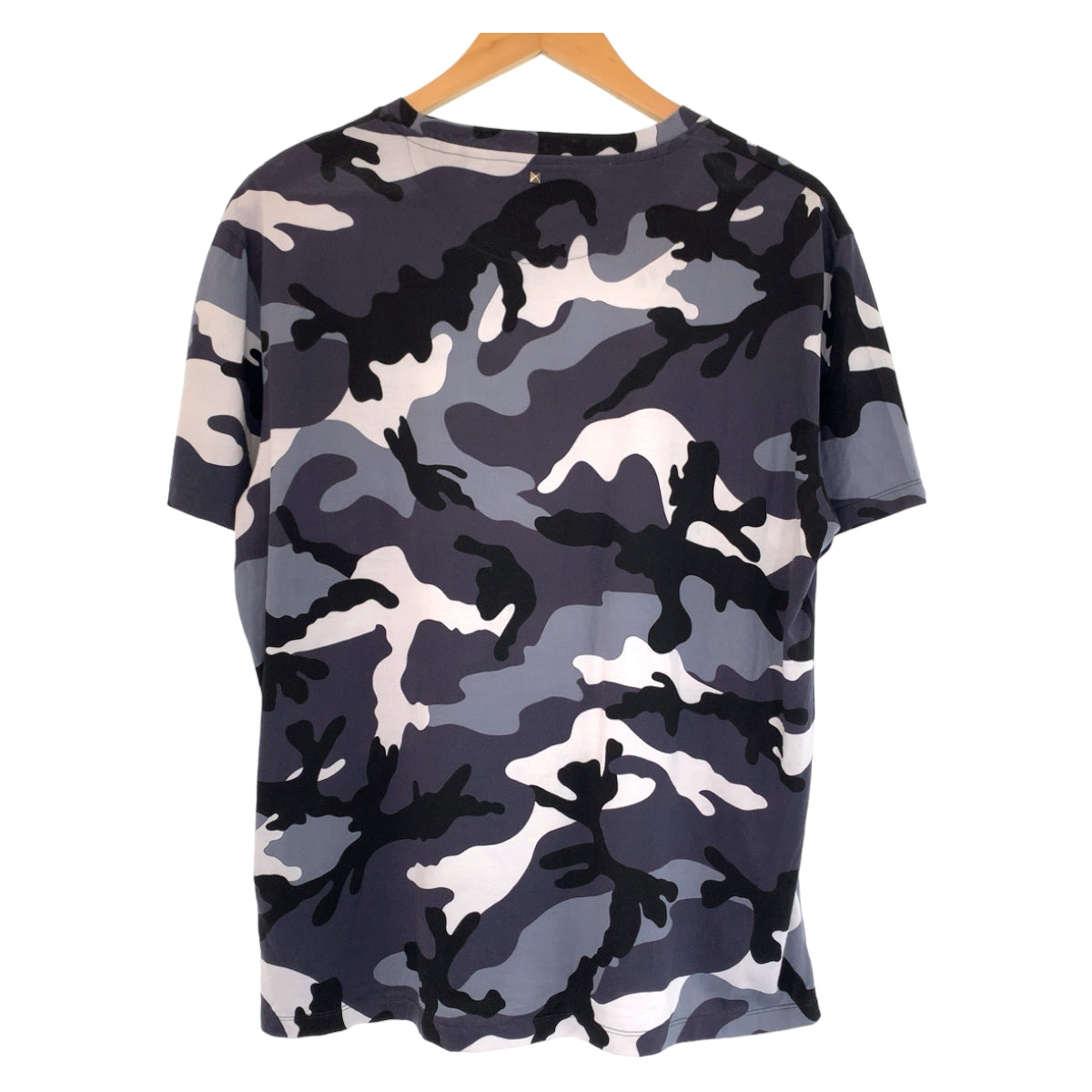 10941
VALENTINO ヴァレンティノ カモフラージュ 迷彩柄 ロックスタッズ サイズL グレー ブルー シルバー金具 コットン IV0MG00W2GC 半袖Tシャツ クルーネック  メンズ