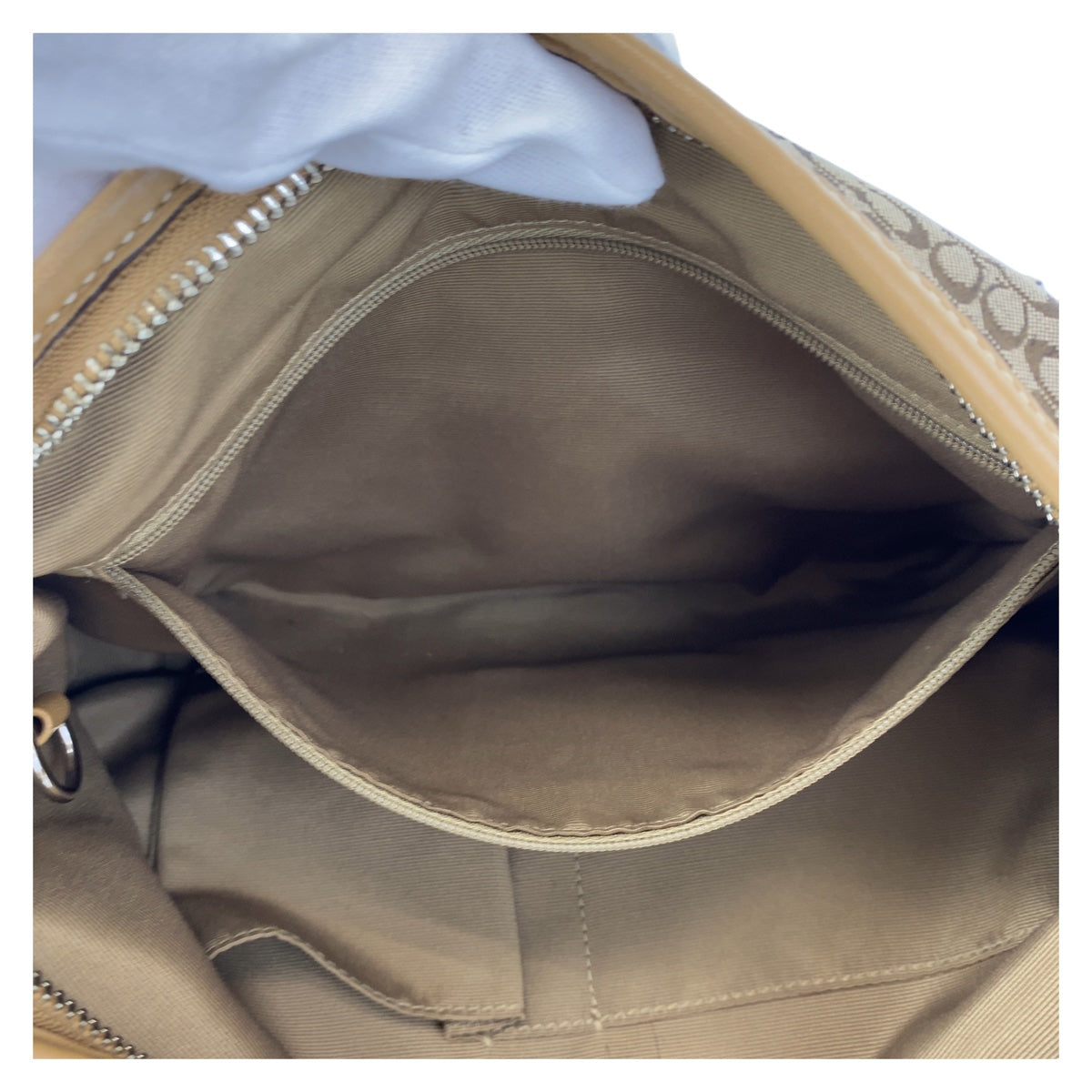 12493
COACH コーチ ミニシグネチャー ベージュ ブラウン シルバー金具 キャンバス ショルダーバッグ ポシェット 斜め掛け可能  レディース