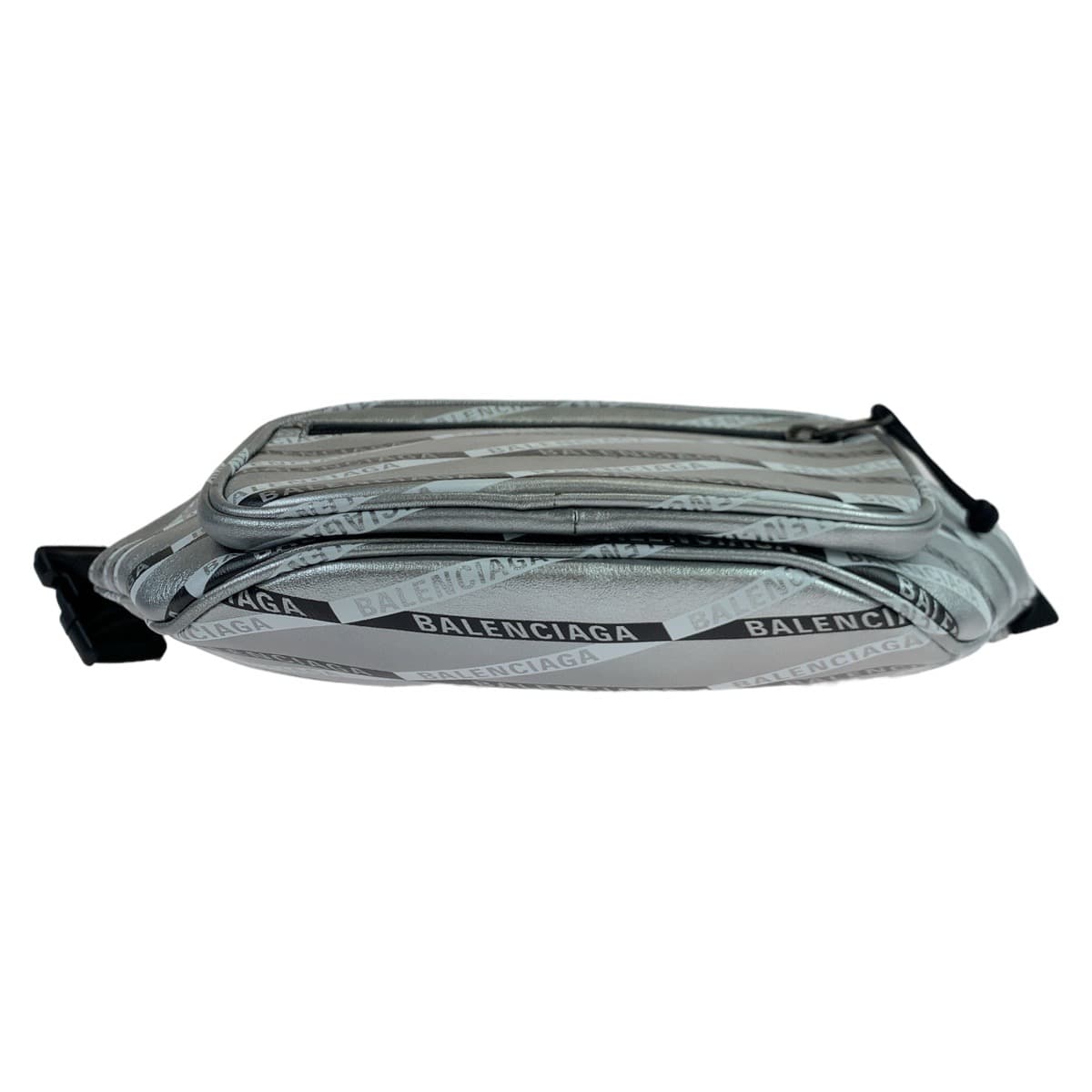 10951
BALENCIAGA バレンシアガ エクスプローラー シルバー ブラック金具 レザー ウエストバッグ ボディバッグ バムバッグ  メンズ