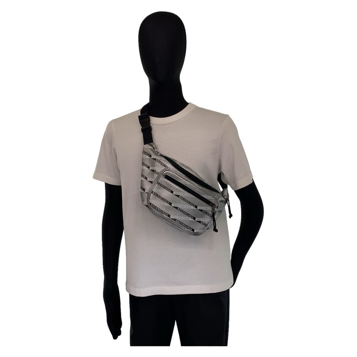 10951
BALENCIAGA バレンシアガ エクスプローラー シルバー ブラック金具 レザー ウエストバッグ ボディバッグ バムバッグ  メンズ