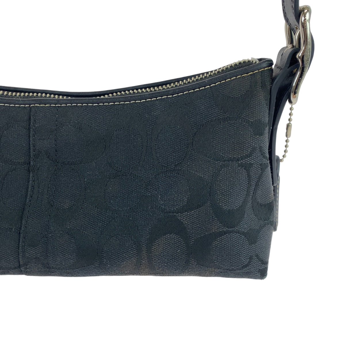 COACH コーチ シグネチャー ブラック 黒 シルバー金具 キャンバス 8K01 ワンショルダーバッグ アクセサリーポーチ  レディース