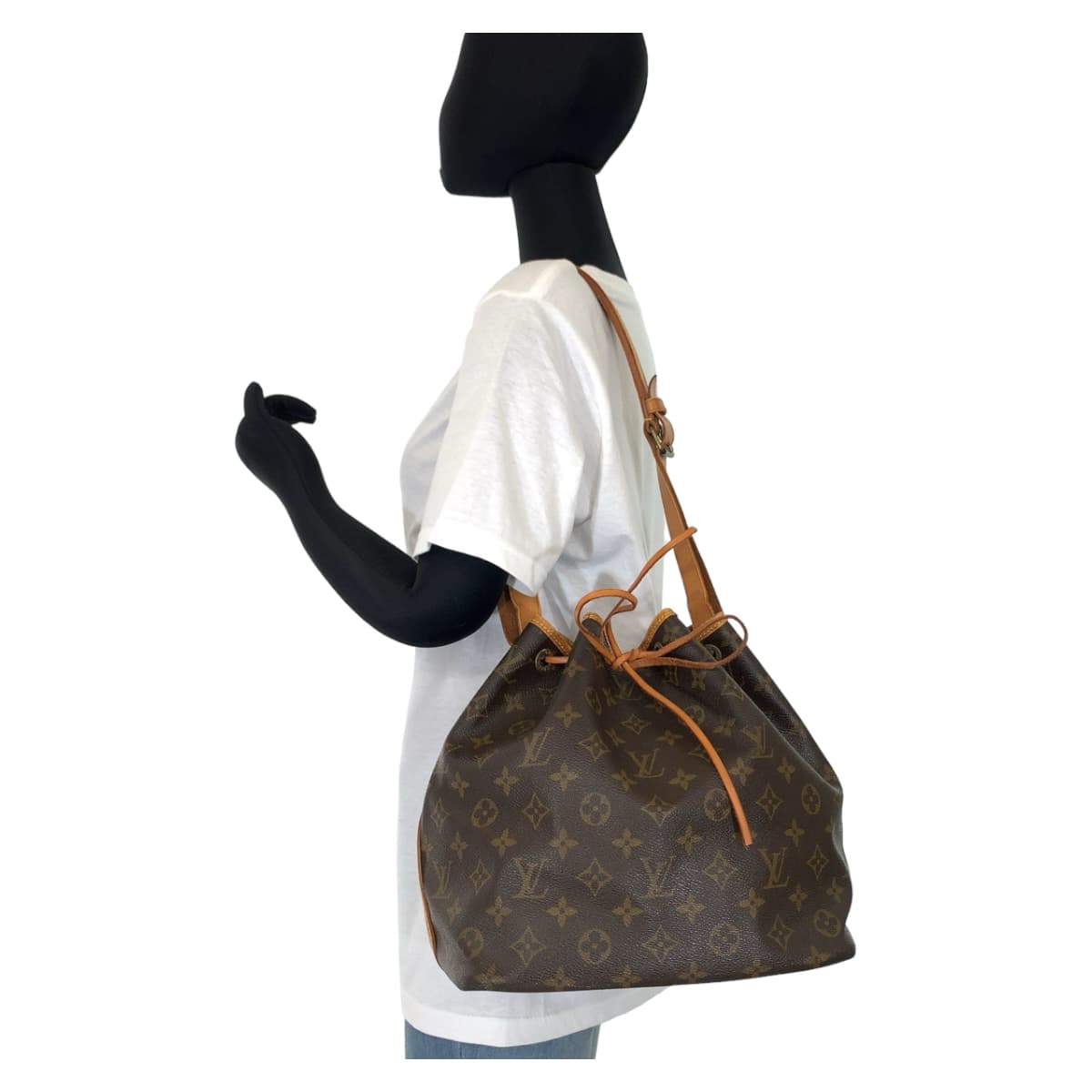 LOUIS VUITTON ルイヴィトン モノグラム プチ ノエ ブラウン 茶 ベージュ ゴールド金具 PVC / レザー M42226 ショルダーバッグ 肩掛け  レディース