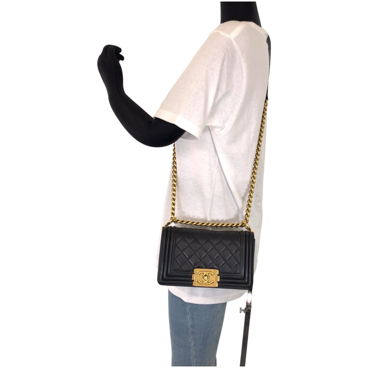 CHANEL シャネル ボーイシャネル マトラッセ ココマーク ブラック 黒 ゴールド金具 ラムスキン 斜め掛け チェーンショルダーバッグ ポシェット  レディース