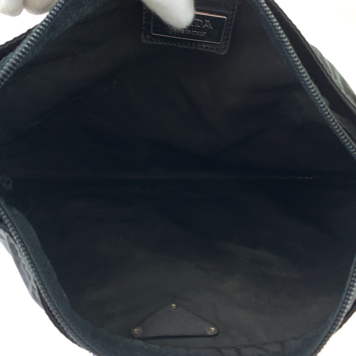 12487
PRADA プラダ テスート 三角ロゴプレート ブラック 黒 シルバー金具 ナイロン ショルダーバッグ 斜め掛け ポシェット  レディース
