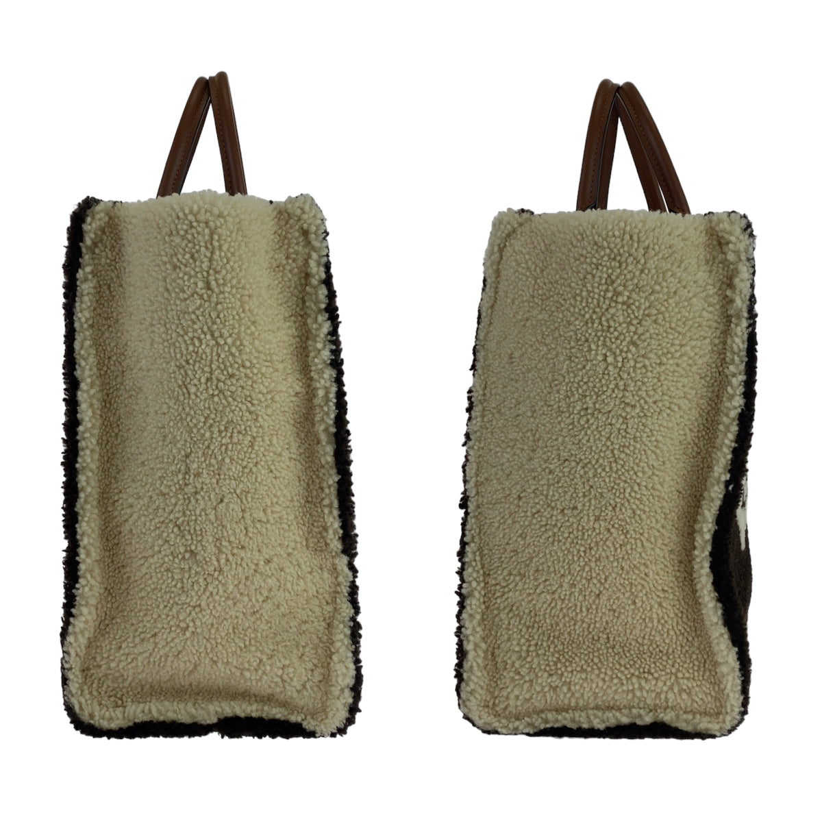 11037
LOUIS VUITTON ルイヴィトン モノグラム テディ オンザゴー GM ブラック 黒 ホワイト 白 ムートン M55420 ショルダーバッグ トートバッグ 2way  レディース